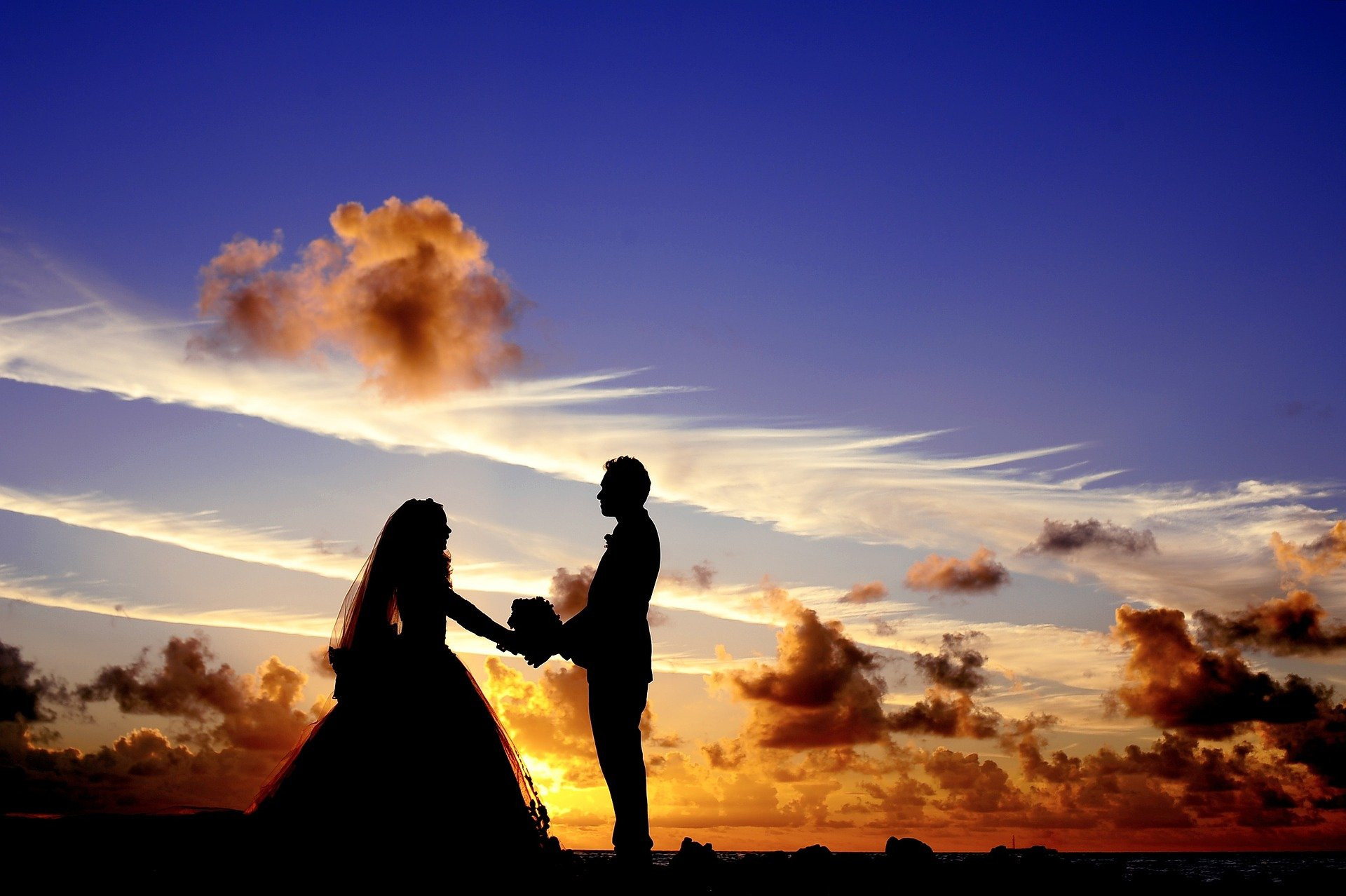 sunset-couple- wedding-pixabay.jpg